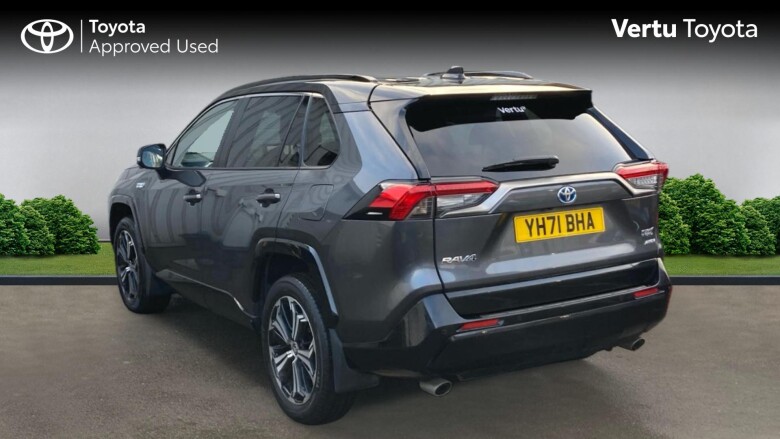 Toyota RAV4 2.5 PHEV Dynamic 5dr CVT Estate